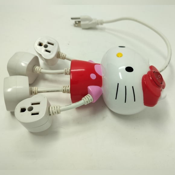 Rare Hello Kitty Power Strip 4 Outlet Extender RETRO 2012 Sanrio Works - Picture 3 of 8